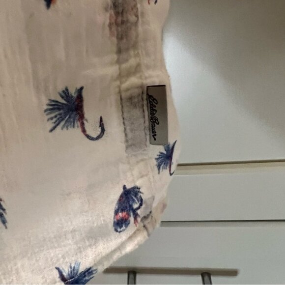 EDDIE BAUER Fishing Lure Print Button Down Shirt Women's Size Large - Picture 5 of 7